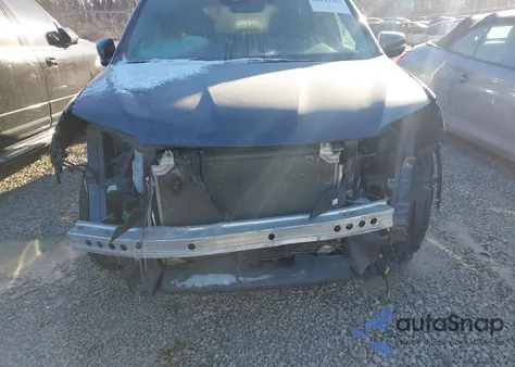 2022 Honda Pilot Touring 7-Passenger z USA, uszkodzony, nr VIN 5FNYF6H61NB024782